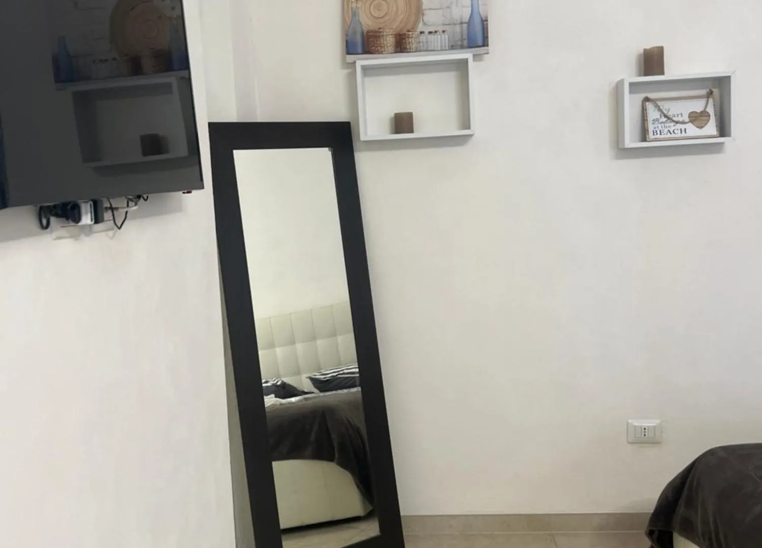 Ermes Ares Apartment Syracuse